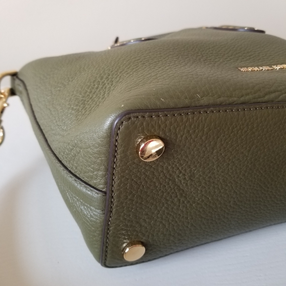 Michael Kors Brooklyn Small Grab Bag Crossbody Pebbled Leather Olive Green - Picture 9 of 13